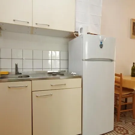 By The Sea - 7848 Apartment